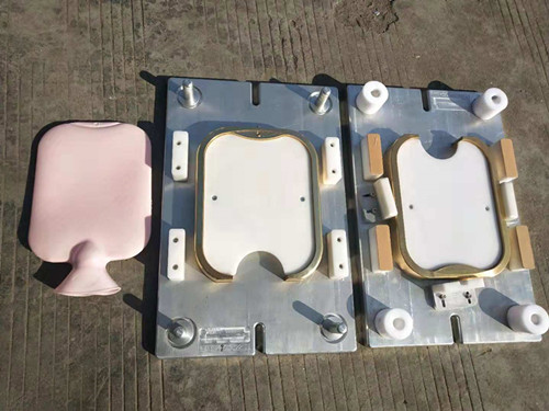 熱水袋熱合機(jī)模具