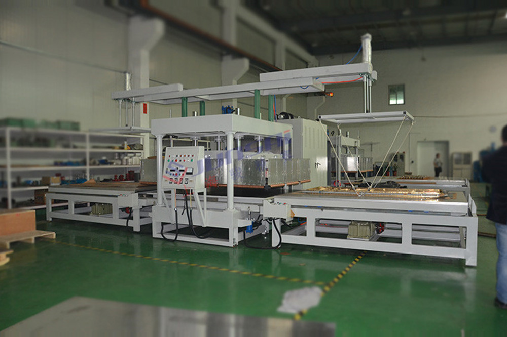 TPU充氣床墊高頻熱合機(jī)