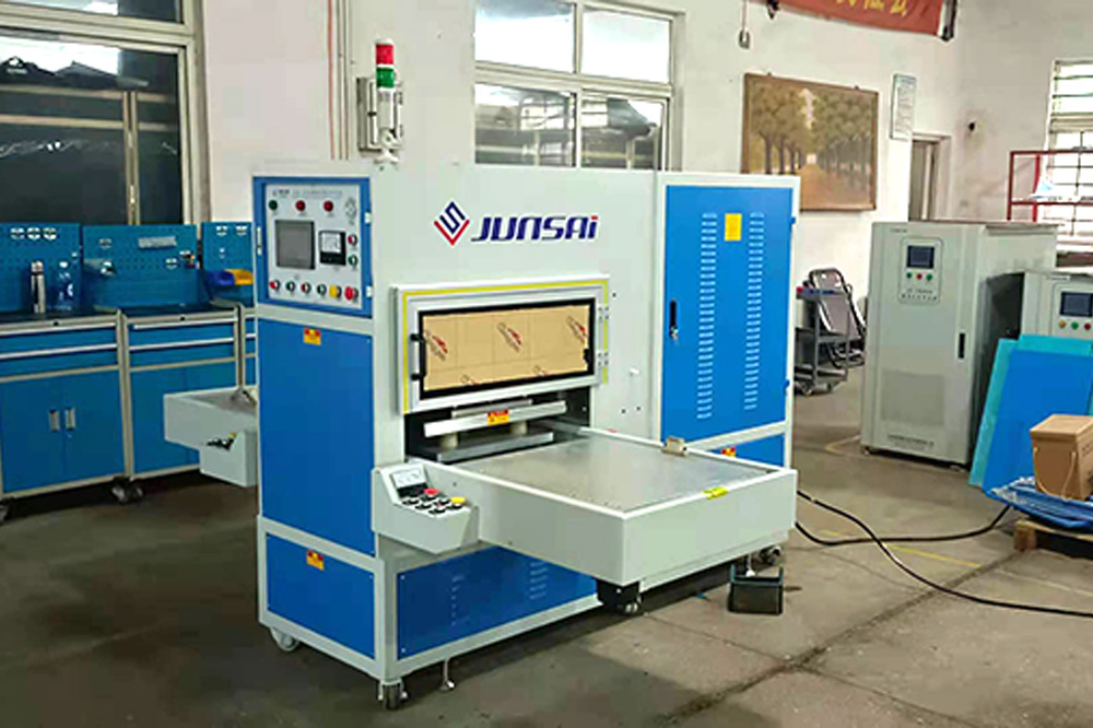 防彈背心高頻熱合機(jī)