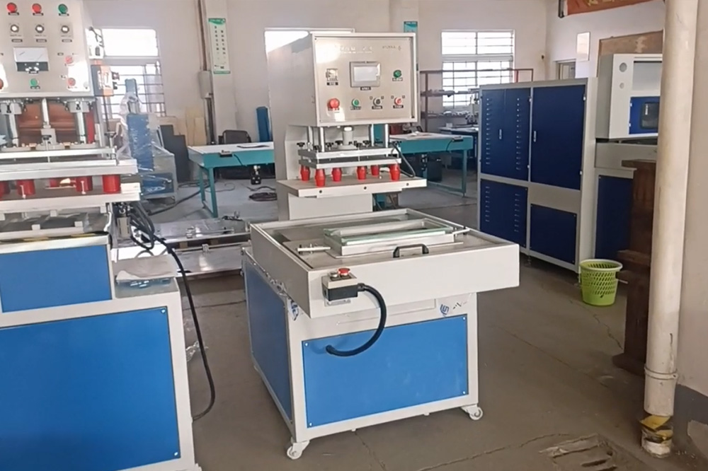 杜邦紙封泡殼熱壓成型機(jī)