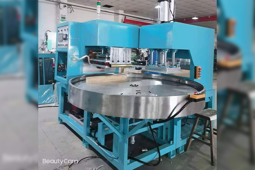 TPU冷敷理療水囊高頻機(jī)