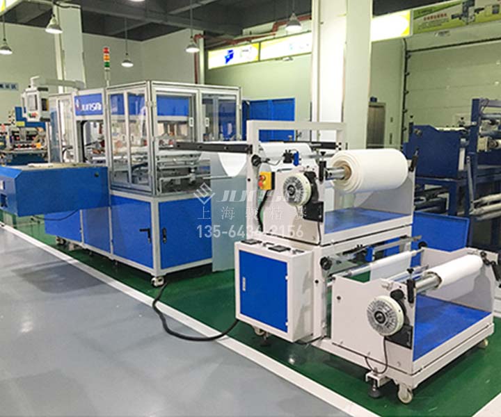 汽車(chē)座椅通風(fēng)袋全自動(dòng)熱合機(jī)2